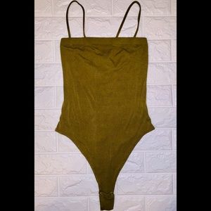 Straight neck, tie back bodysuit